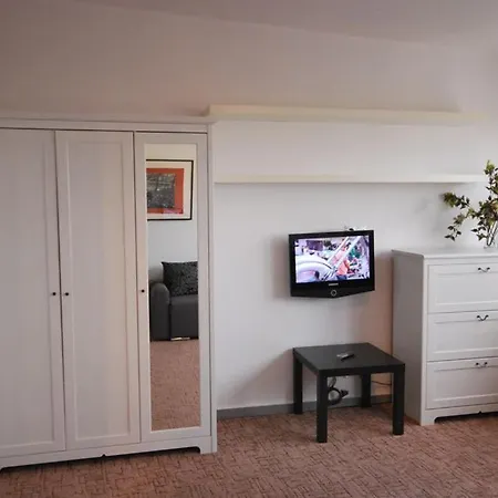 Apartment4you - Solidarnosci Warsaw