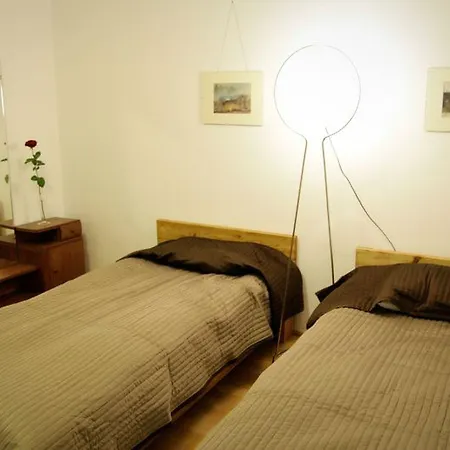 Apartment4you - Solidarnosci Warschau